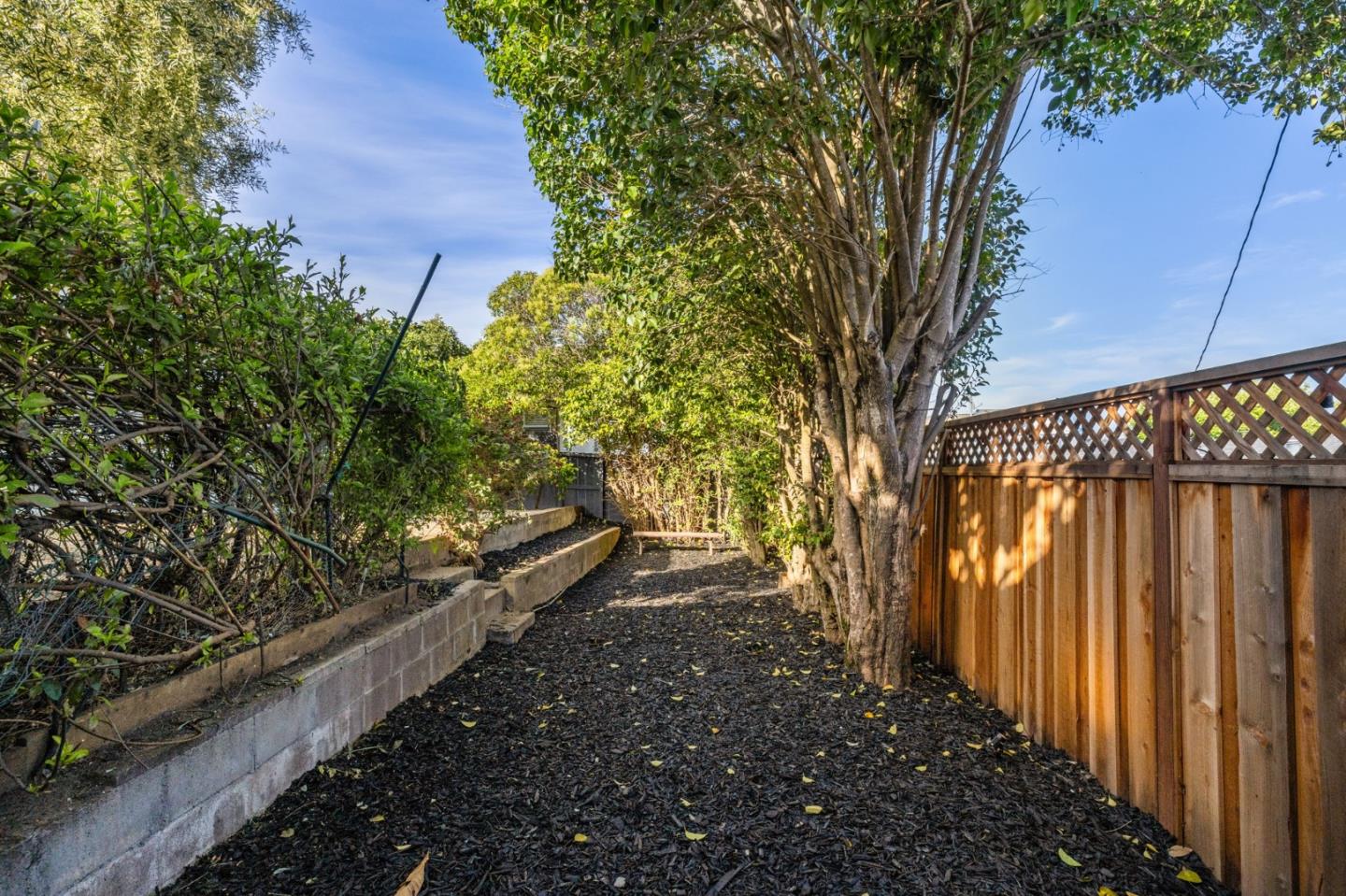 Detail Gallery Image 34 of 47 For 515 Helen Dr, Millbrae,  CA 94030 - 3 Beds | 2 Baths