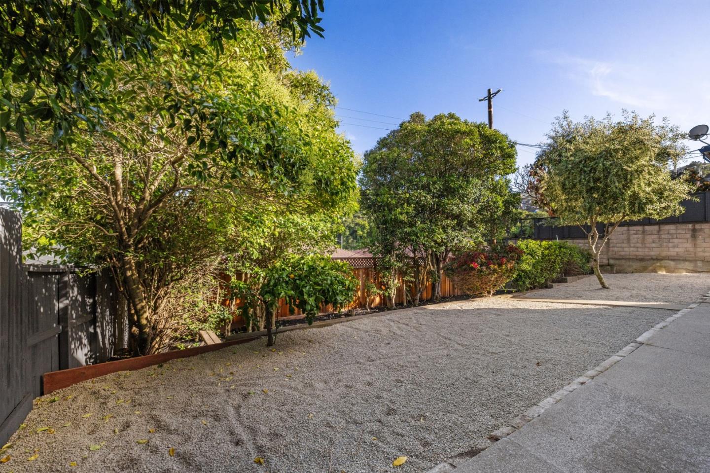 Detail Gallery Image 37 of 47 For 515 Helen Dr, Millbrae,  CA 94030 - 3 Beds | 2 Baths