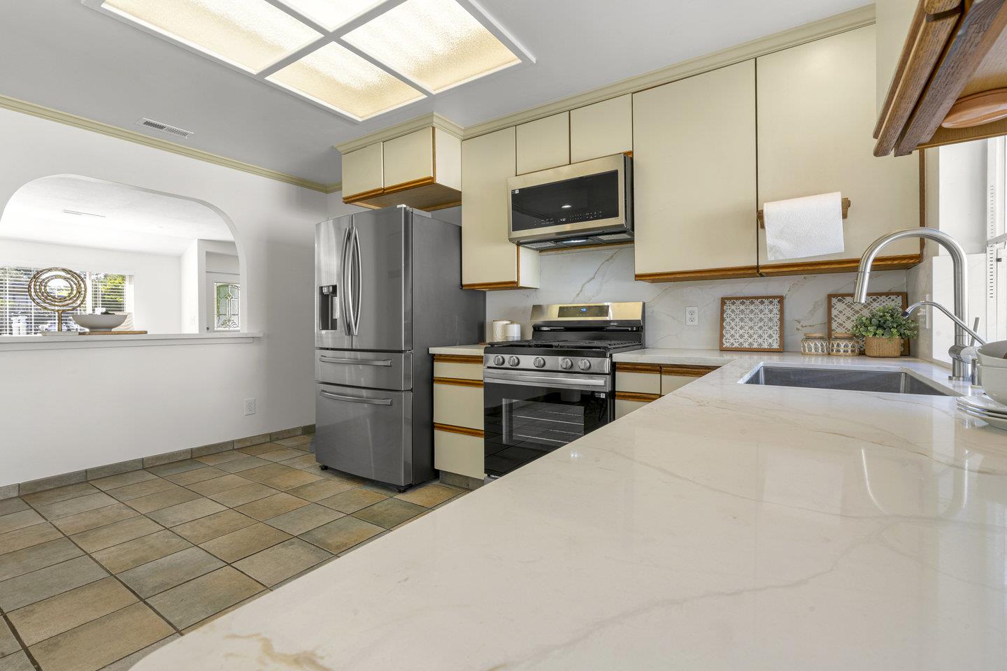 Detail Gallery Image 15 of 41 For 14596 Jacksol Dr, San Jose,  CA 95124 - 3 Beds | 2 Baths