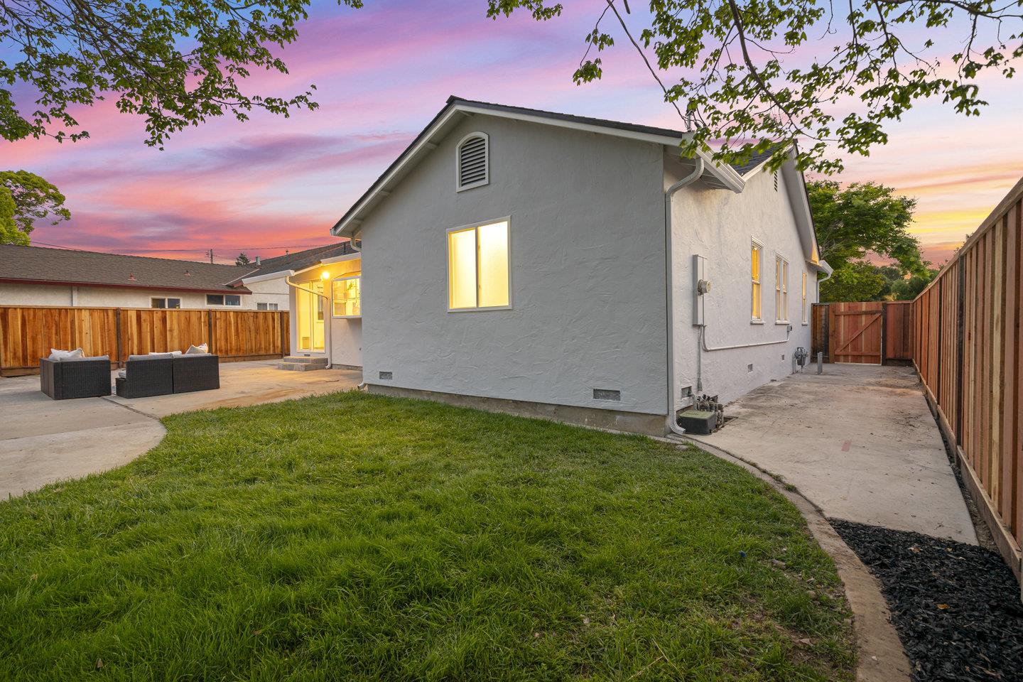 Detail Gallery Image 32 of 41 For 14596 Jacksol Dr, San Jose,  CA 95124 - 3 Beds | 2 Baths