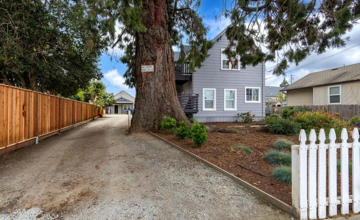 Detail Gallery Image 4 of 9 For 23 Ford St, Watsonville,  CA 95076 - – Beds | – Baths
