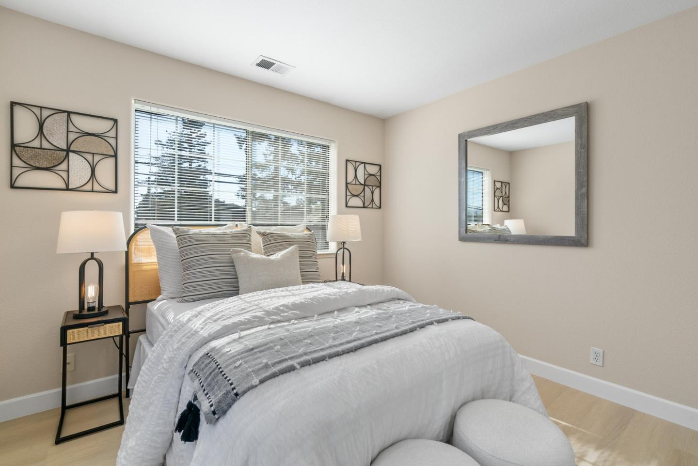 Detail Gallery Image 22 of 43 For 2165 Agnew Rd, Santa Clara,  CA 95054 - 3 Beds | 2/1 Baths