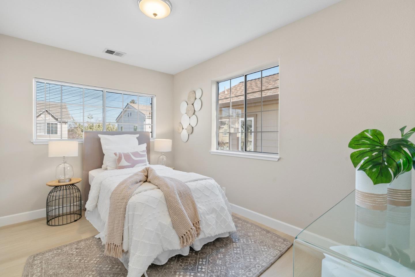 Detail Gallery Image 30 of 43 For 2165 Agnew Rd, Santa Clara,  CA 95054 - 3 Beds | 2/1 Baths