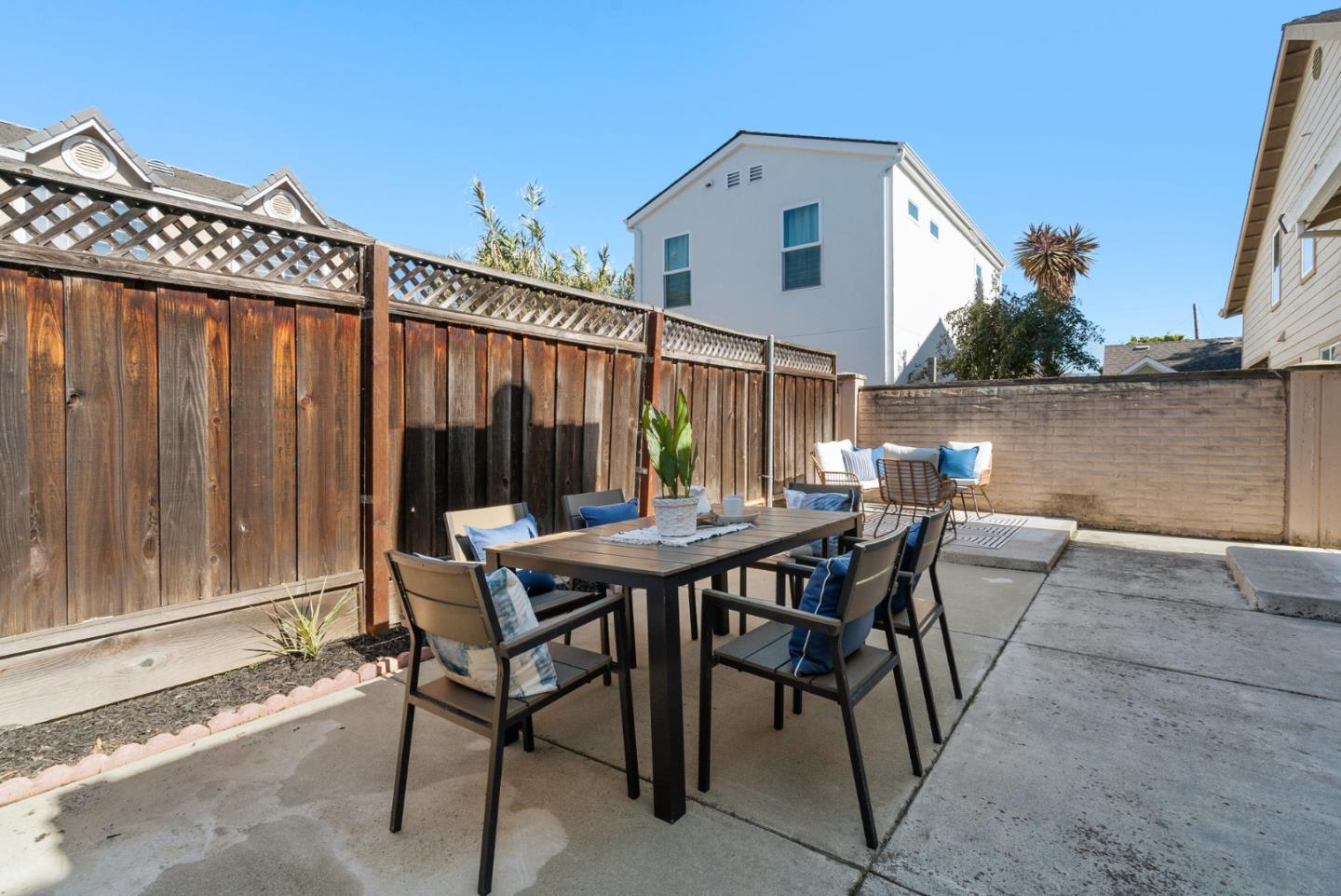 Detail Gallery Image 36 of 43 For 2165 Agnew Rd, Santa Clara,  CA 95054 - 3 Beds | 2/1 Baths