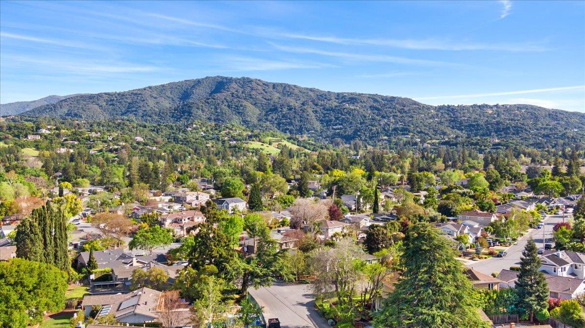 Detail Gallery Image 32 of 32 For 15640 Gardenia Way, Los Gatos,  CA 95032 - 3 Beds | 2 Baths