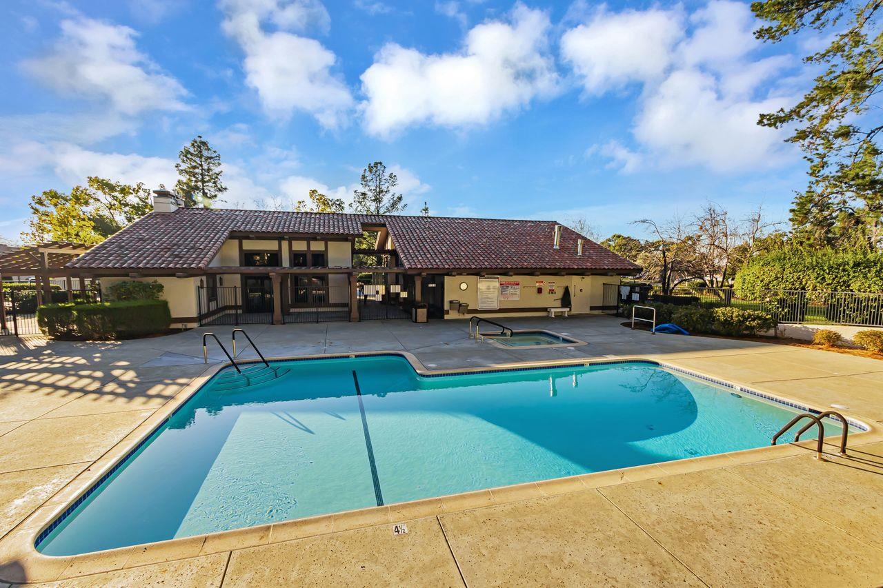 Detail Gallery Image 32 of 48 For 7522 Deveron Ct, San Jose,  CA 95135 - 2 Beds | 2 Baths