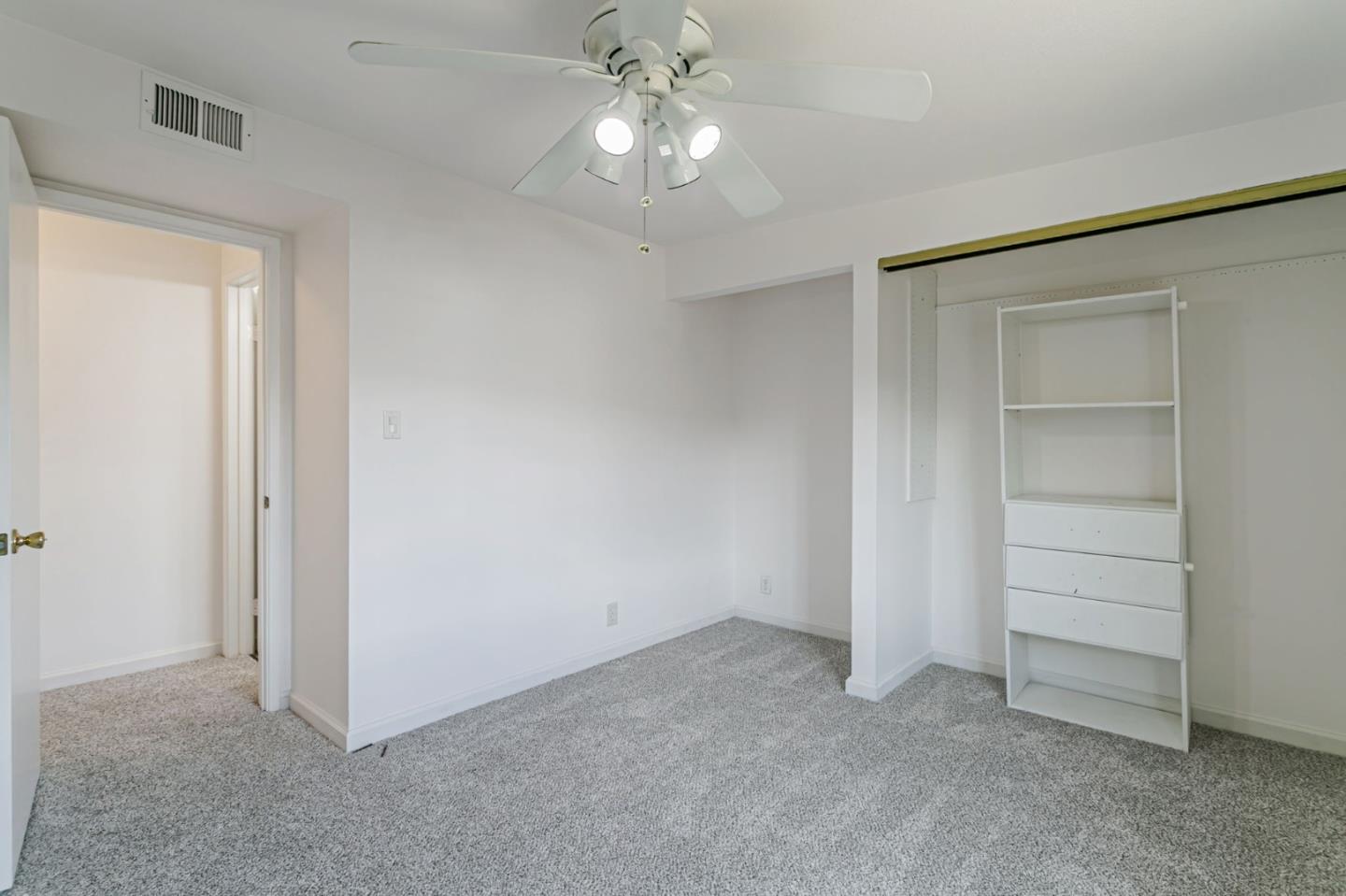 Detail Gallery Image 22 of 26 For 274 Los Palmos Way, San Jose,  CA 95119 - 4 Beds | 2 Baths