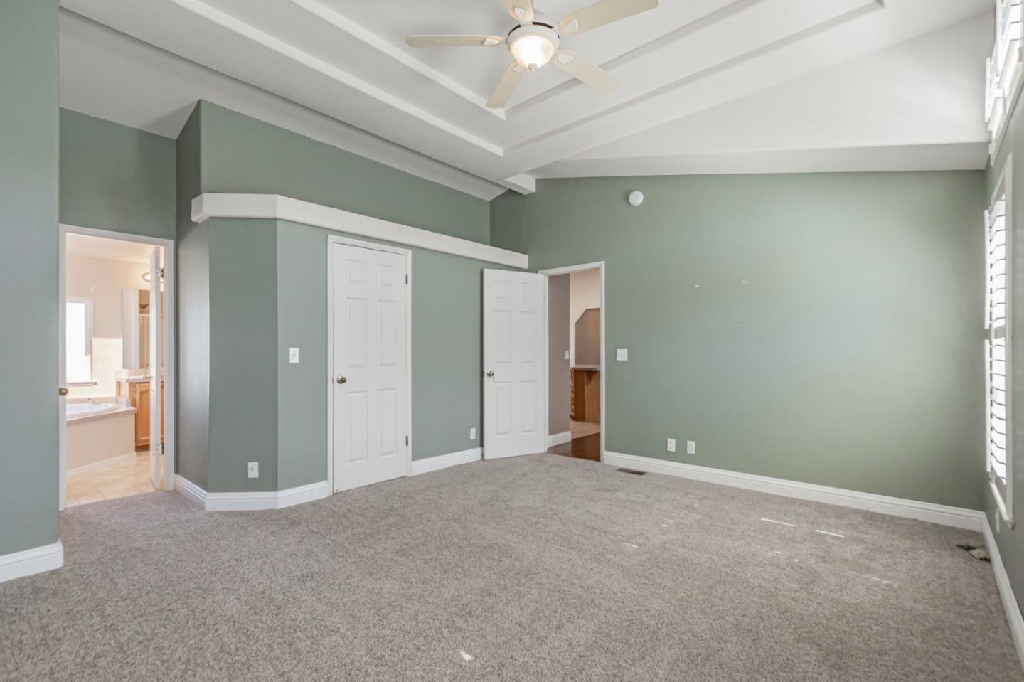 Detail Gallery Image 19 of 44 For 1220 Vienna Dr #571,  Sunnyvale,  CA 94089 - 5 Beds | 2 Baths
