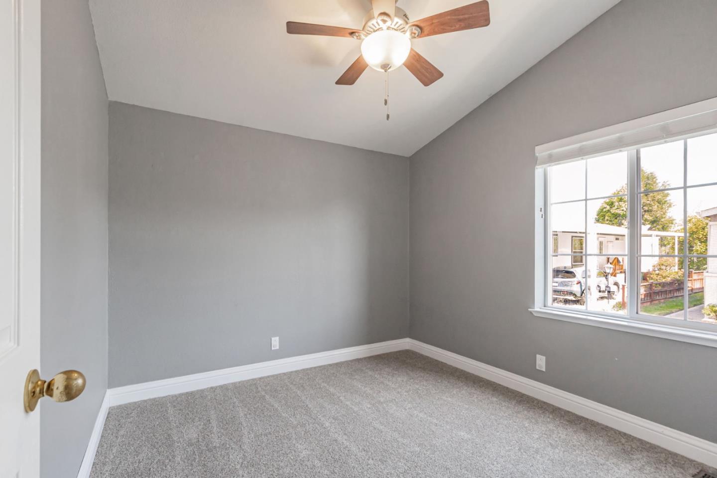 Detail Gallery Image 29 of 44 For 1220 Vienna Dr #571,  Sunnyvale,  CA 94089 - 5 Beds | 2 Baths