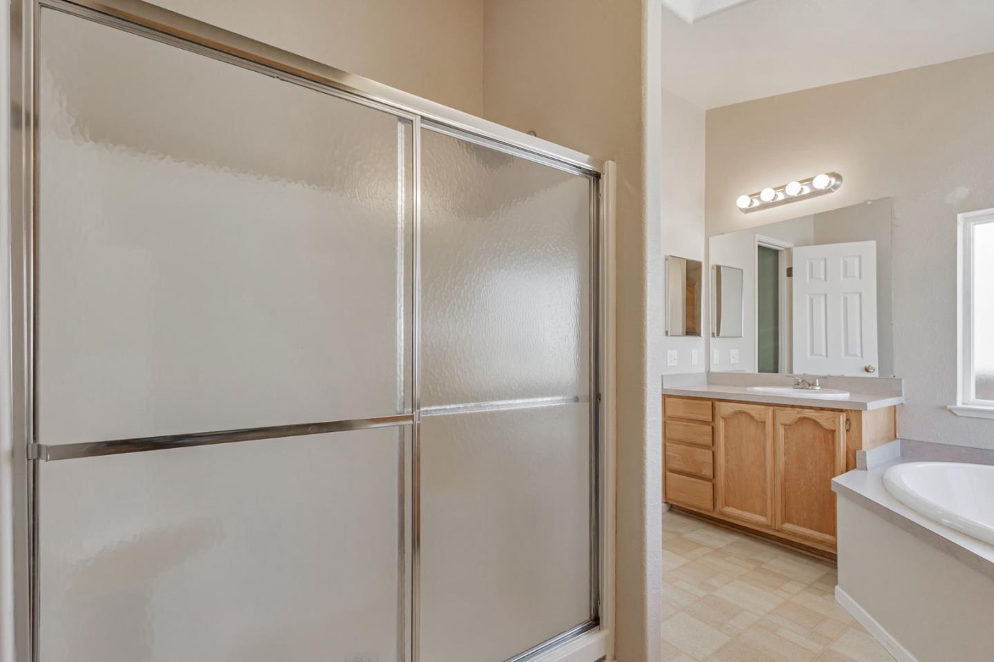 Detail Gallery Image 35 of 44 For 1220 Vienna Dr #571,  Sunnyvale,  CA 94089 - 5 Beds | 2 Baths