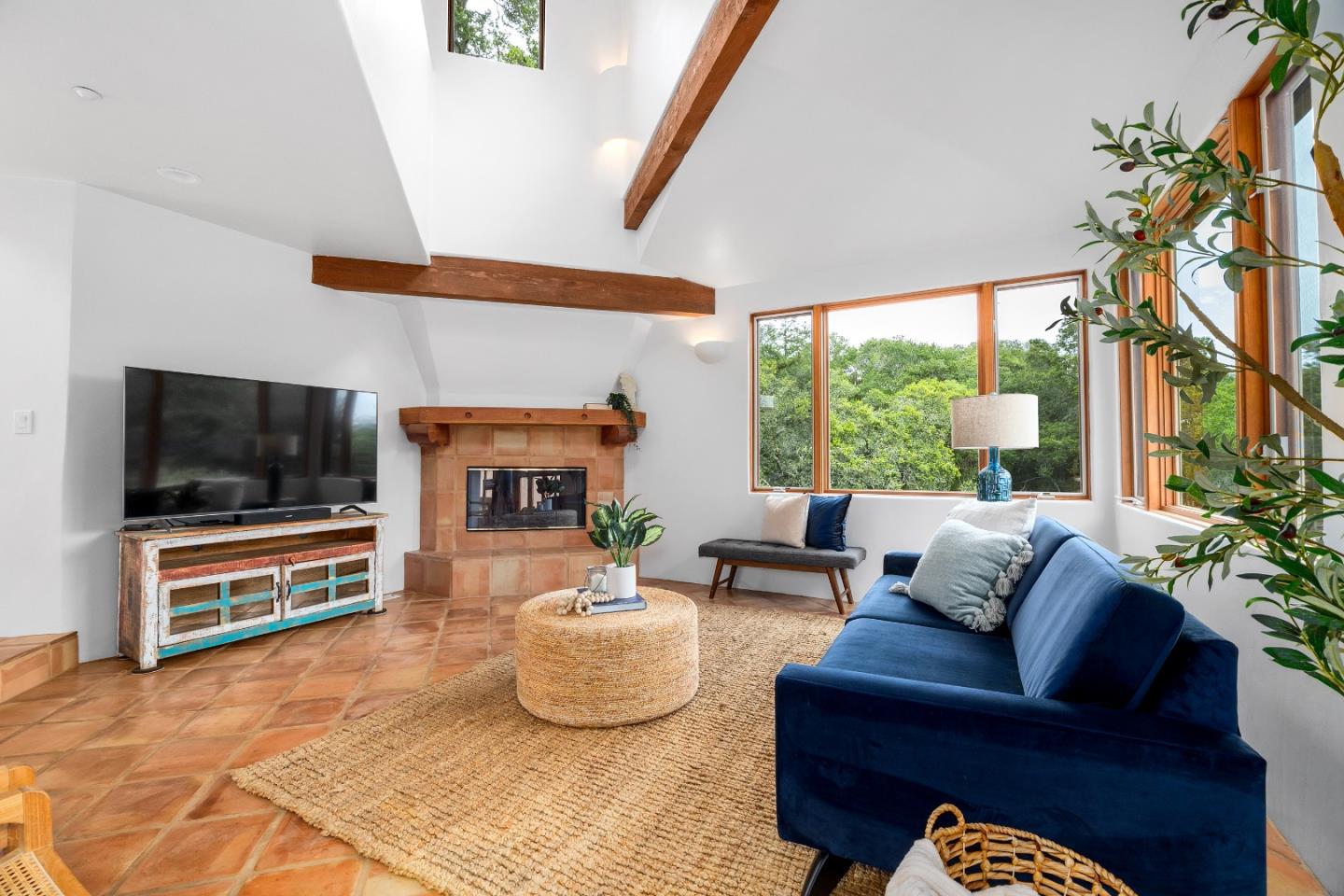 Detail Gallery Image 20 of 62 For 6034 Thurber Ln, Santa Cruz,  CA 95065 - 3 Beds | 2/1 Baths