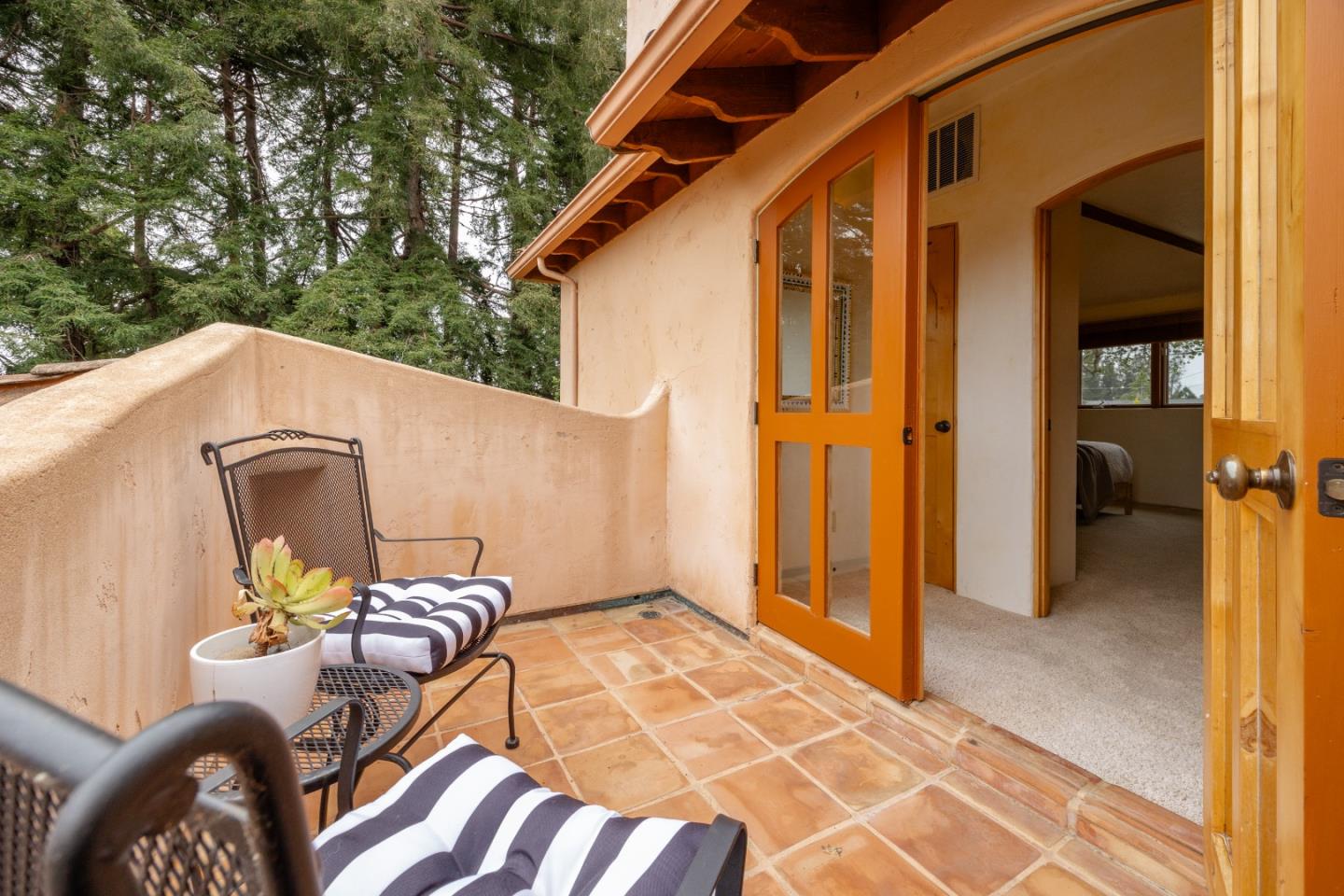 Detail Gallery Image 49 of 62 For 6034 Thurber Ln, Santa Cruz,  CA 95065 - 3 Beds | 2/1 Baths