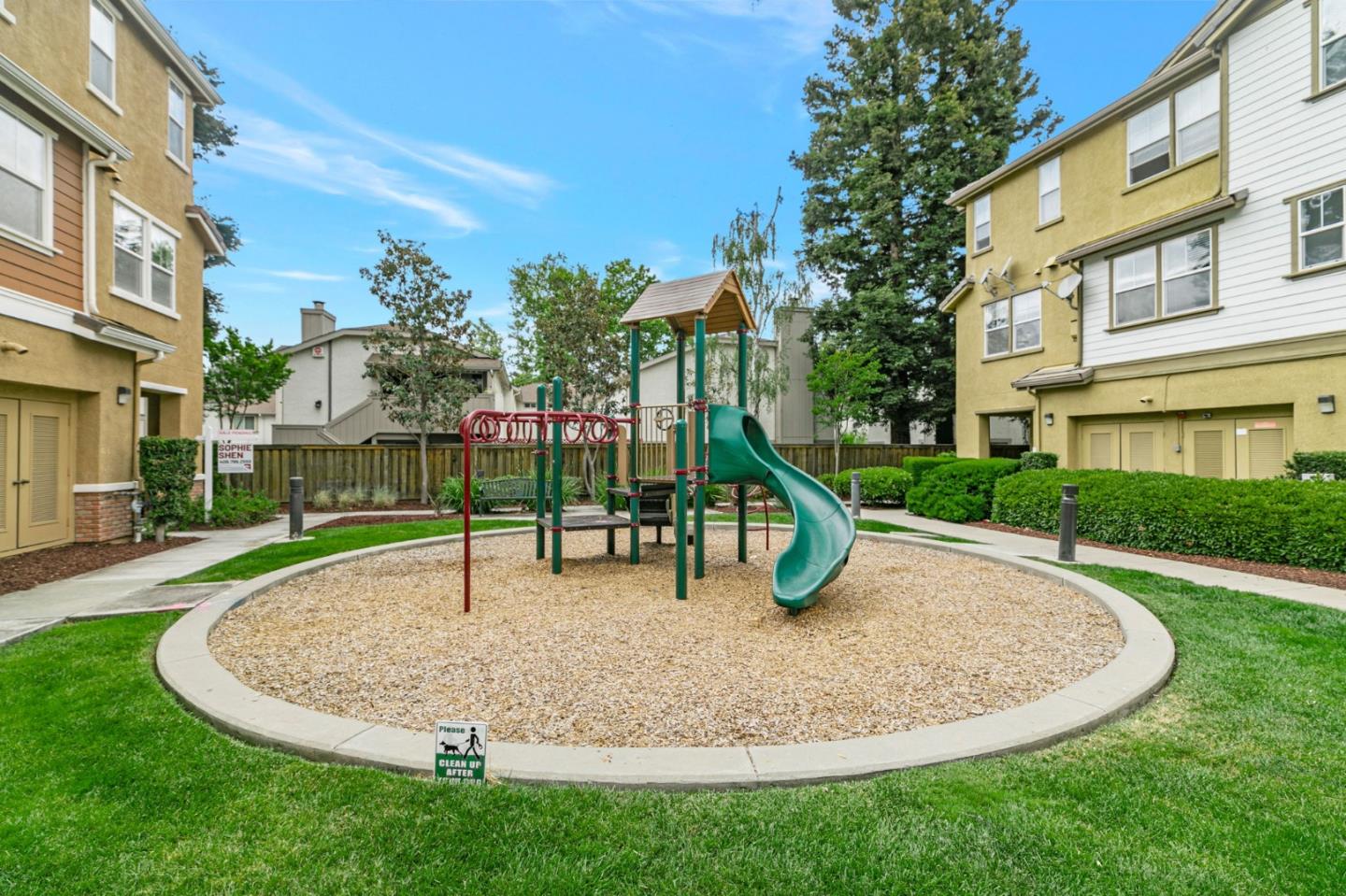 Detail Gallery Image 24 of 24 For 2610 Baton Rouge Dr, San Jose,  CA 95133 - 3 Beds | 2/1 Baths
