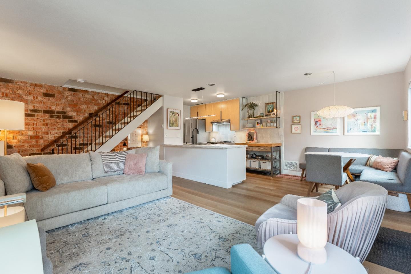 Detail Gallery Image 8 of 15 For 1385 42nd Ave #3,  Capitola,  CA 95010 - 2 Beds | 1 Baths
