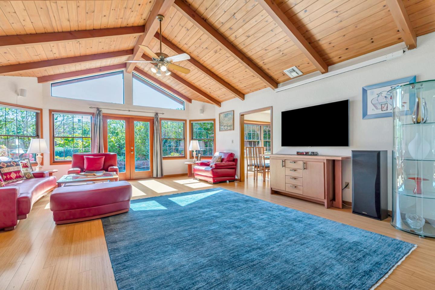 Detail Gallery Image 14 of 79 For 1149 Danbury Dr, San Jose,  CA 95129 - 4 Beds | 3 Baths