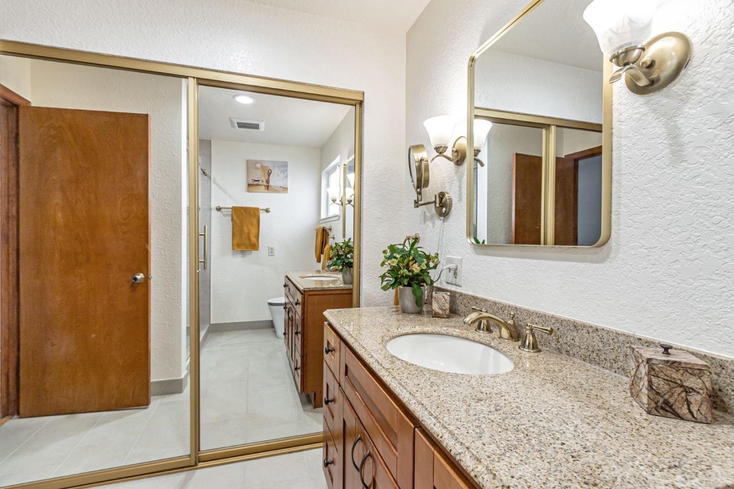 Detail Gallery Image 32 of 79 For 1149 Danbury Dr, San Jose,  CA 95129 - 4 Beds | 3 Baths