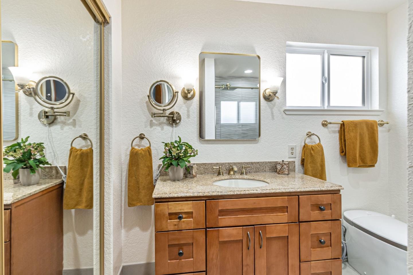 Detail Gallery Image 33 of 79 For 1149 Danbury Dr, San Jose,  CA 95129 - 4 Beds | 3 Baths