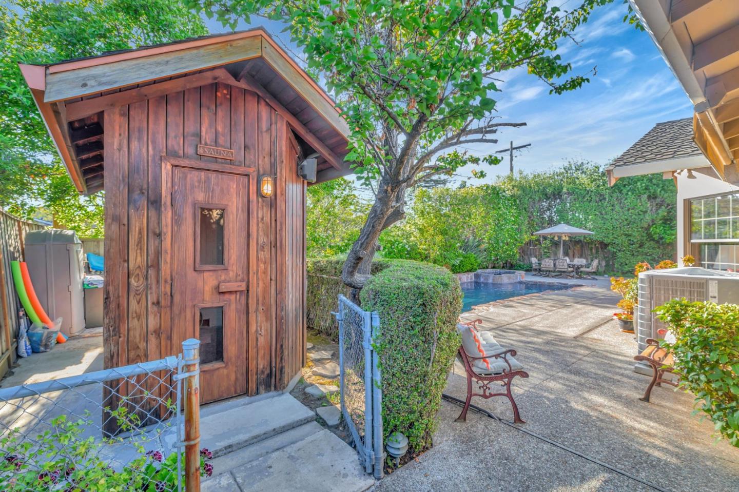 Detail Gallery Image 56 of 79 For 1149 Danbury Dr, San Jose,  CA 95129 - 4 Beds | 3 Baths
