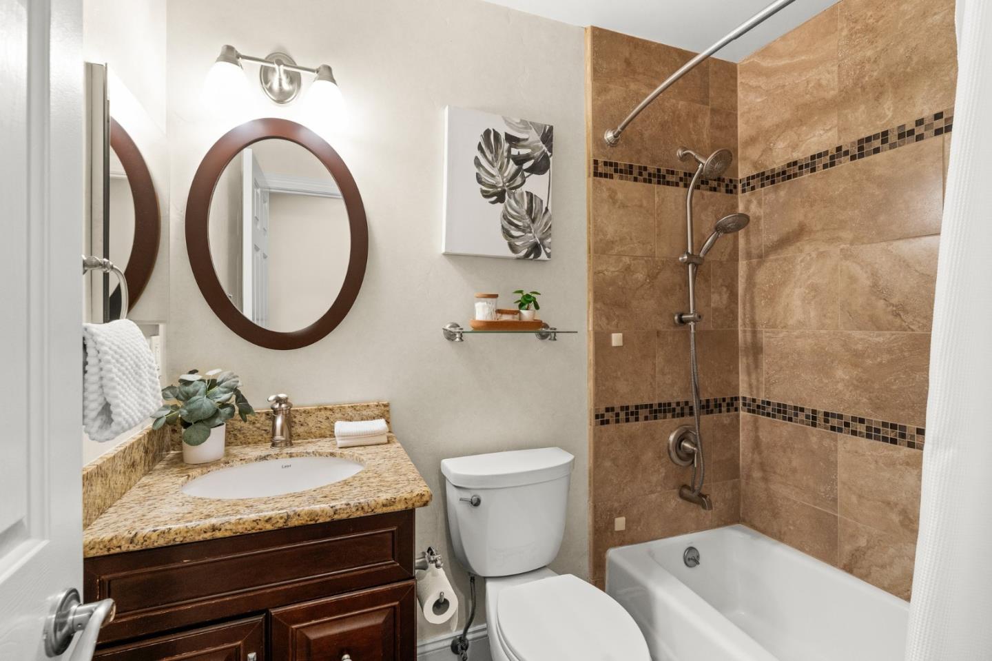 Detail Gallery Image 19 of 67 For 2380 Walden Sq, San Jose,  CA 95124 - 5 Beds | 3 Baths
