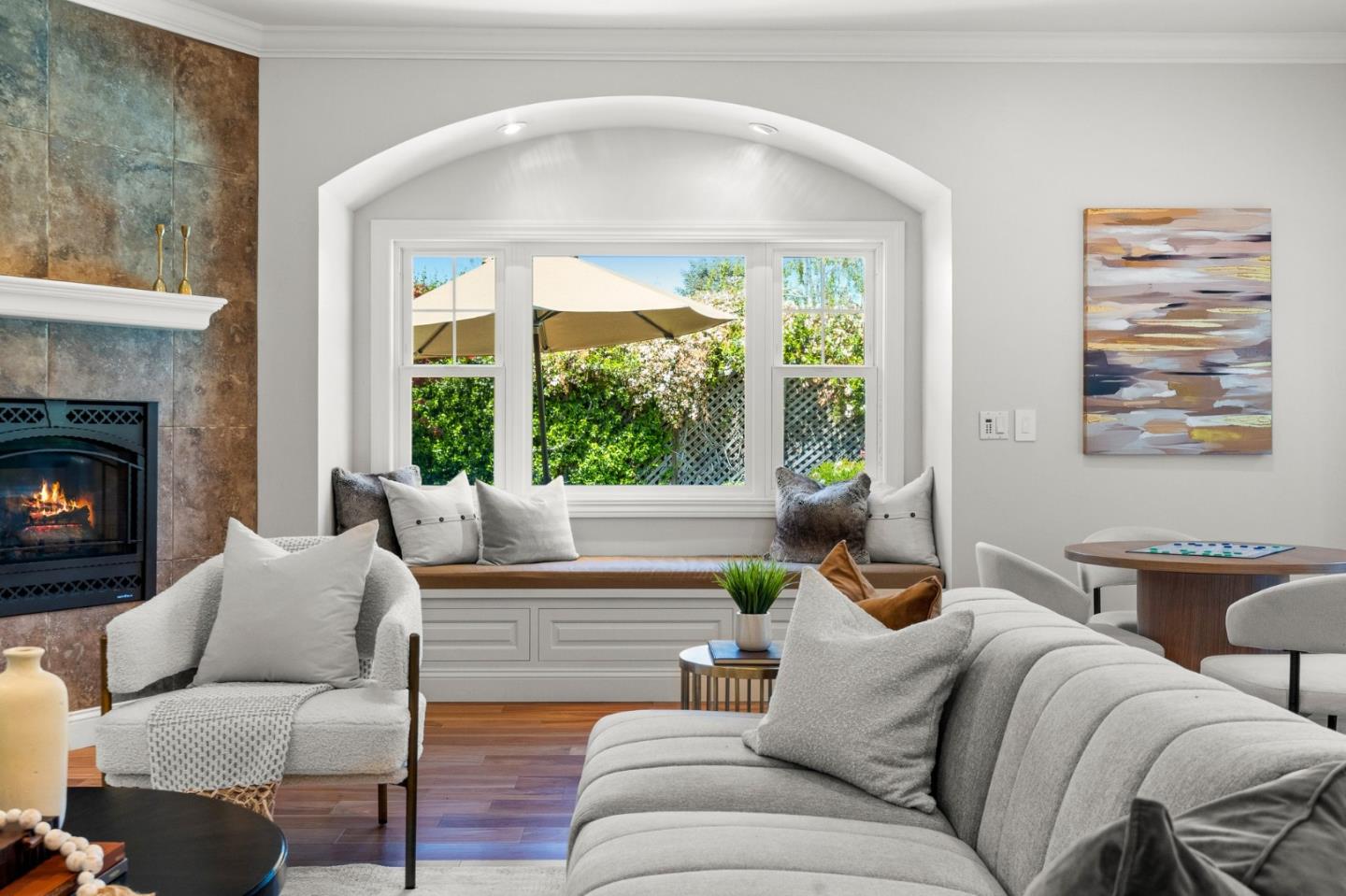 Detail Gallery Image 22 of 67 For 2380 Walden Sq, San Jose,  CA 95124 - 5 Beds | 3 Baths