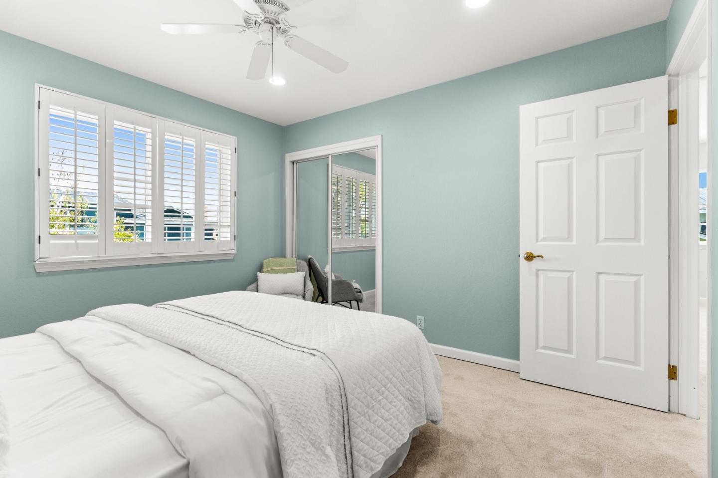 Detail Gallery Image 31 of 67 For 2380 Walden Sq, San Jose,  CA 95124 - 5 Beds | 3 Baths