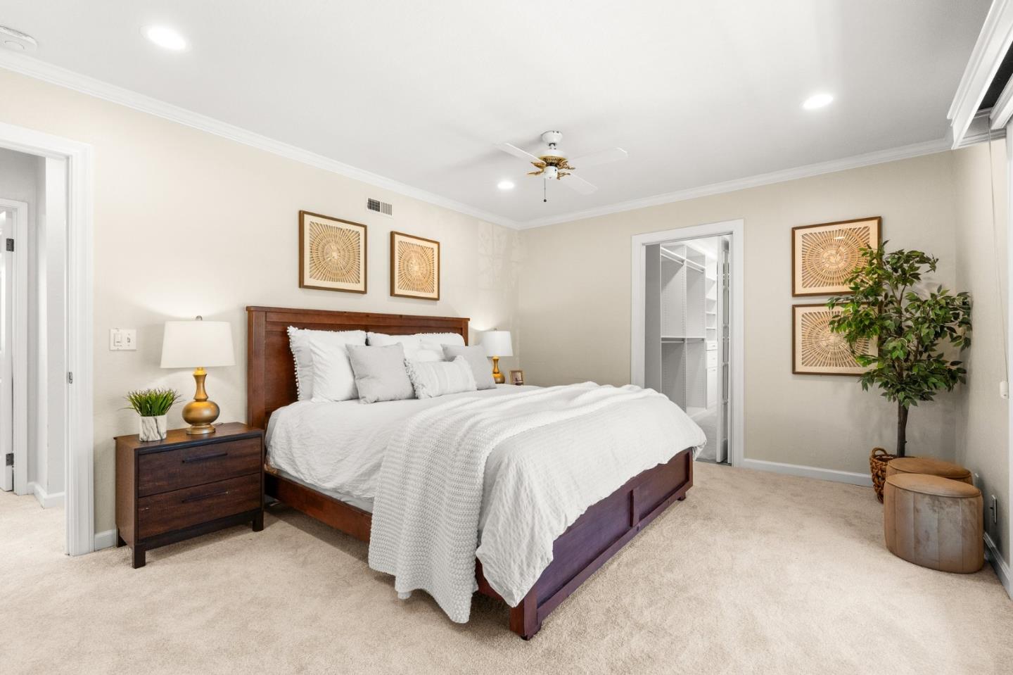 Detail Gallery Image 38 of 67 For 2380 Walden Sq, San Jose,  CA 95124 - 5 Beds | 3 Baths
