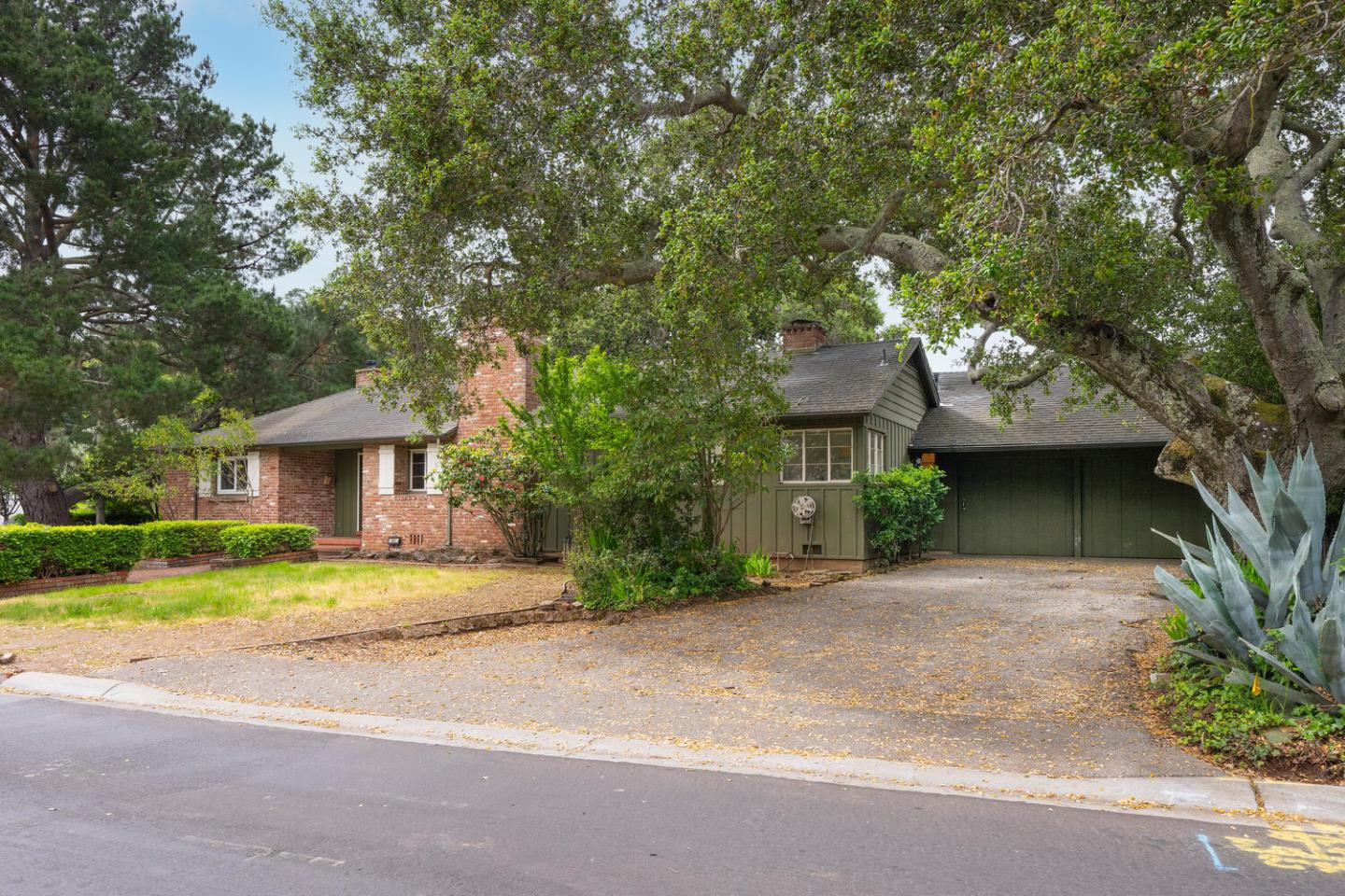 Detail Gallery Image 2 of 25 For 1801 Notre Dame Ave, Belmont,  CA 94002 - 3 Beds | 1/1 Baths