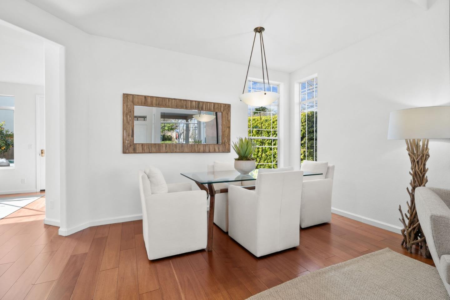 Detail Gallery Image 11 of 42 For 206 Palmita Pl, Mountain View,  CA 94041 - 3 Beds | 2/1 Baths
