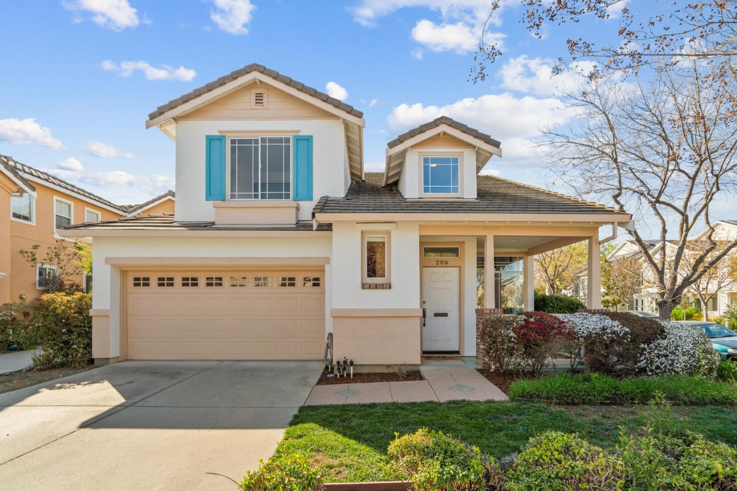 Detail Gallery Image 3 of 42 For 206 Palmita Pl, Mountain View,  CA 94041 - 3 Beds | 2/1 Baths