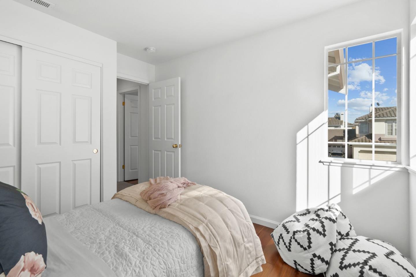 Detail Gallery Image 33 of 42 For 206 Palmita Pl, Mountain View,  CA 94041 - 3 Beds | 2/1 Baths