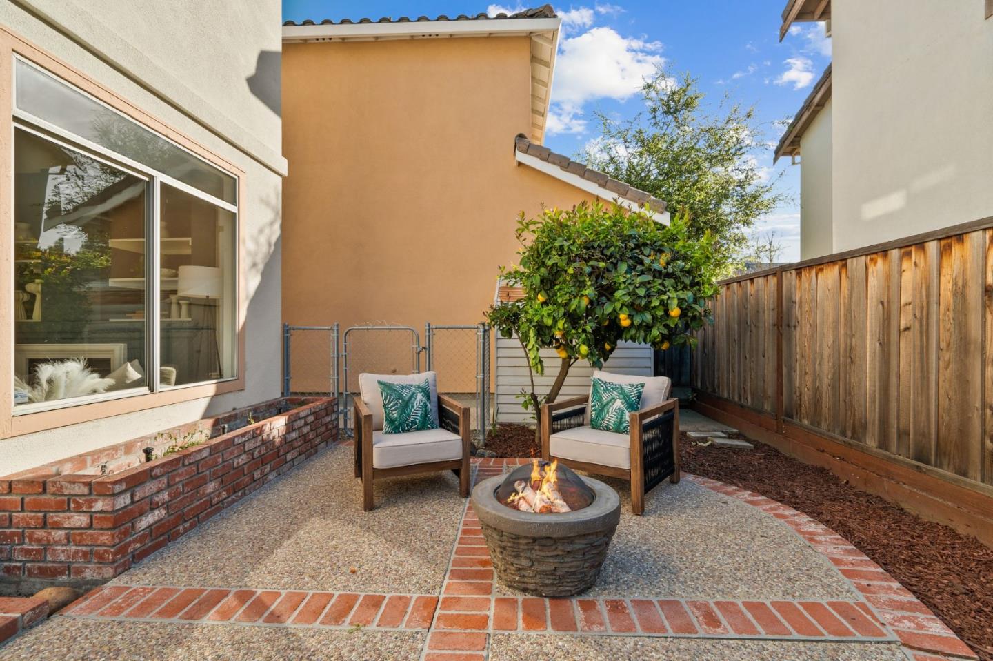 Detail Gallery Image 40 of 42 For 206 Palmita Pl, Mountain View,  CA 94041 - 3 Beds | 2/1 Baths
