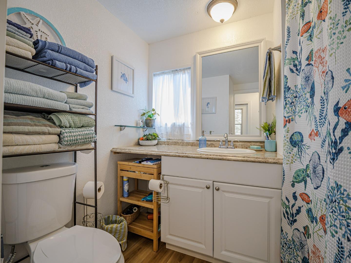 Detail Gallery Image 18 of 27 For 3128 Crescent #68,  Marina,  CA 93933 - 1 Beds | 1 Baths