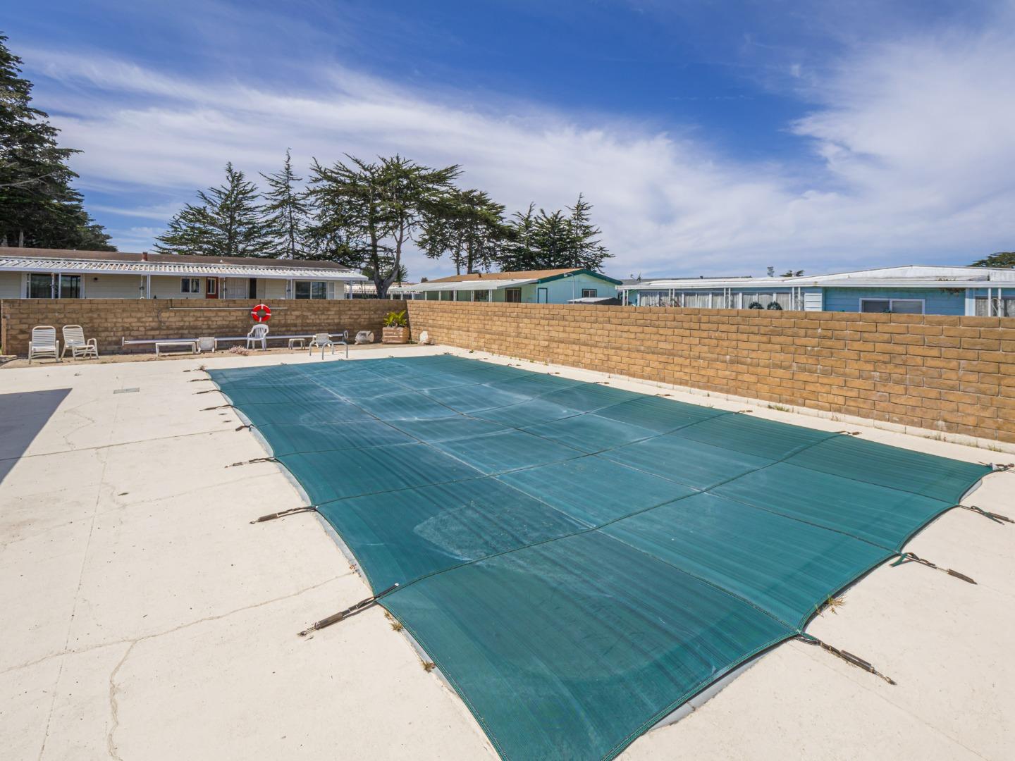 Detail Gallery Image 22 of 27 For 3128 Crescent #68,  Marina,  CA 93933 - 1 Beds | 1 Baths