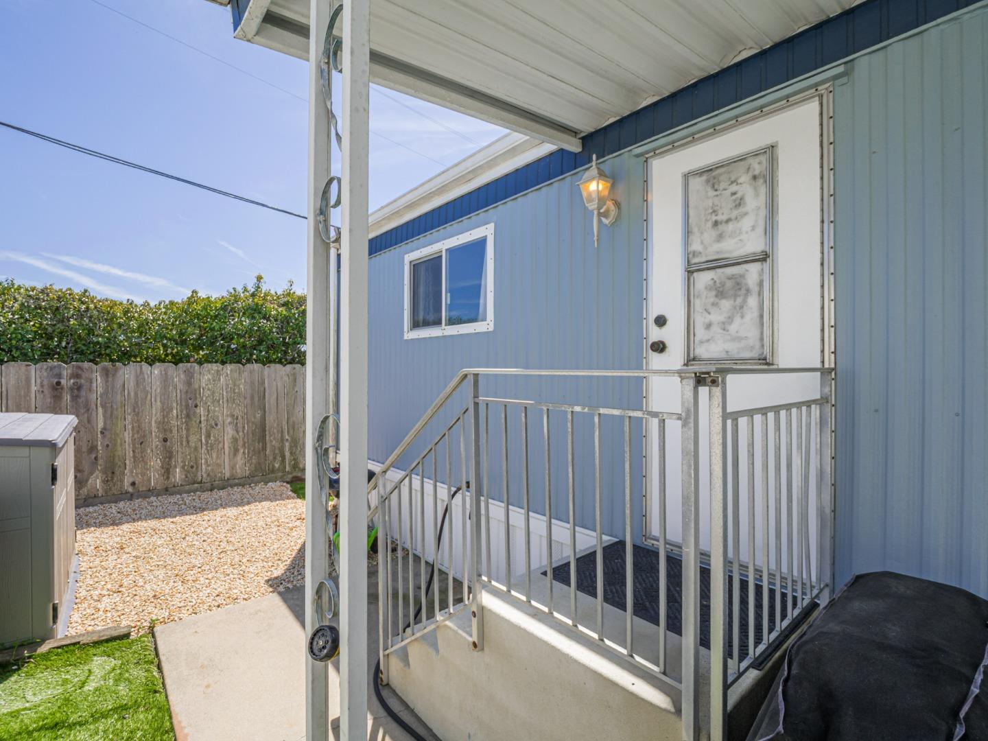 Detail Gallery Image 23 of 27 For 3128 Crescent #68,  Marina,  CA 93933 - 1 Beds | 1 Baths