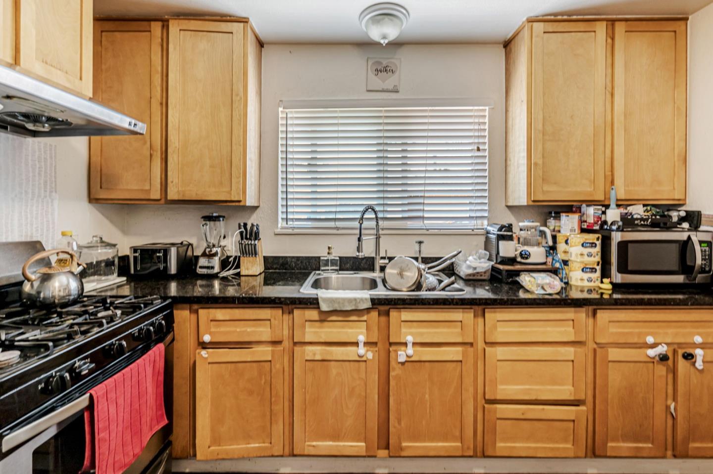 Detail Gallery Image 14 of 21 For 1660 Dutton Ave, Santa Rosa,  CA 95407 - – Beds | – Baths