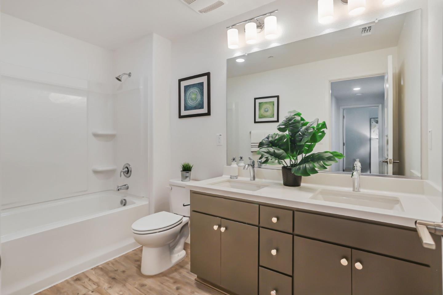 Detail Gallery Image 15 of 28 For 1883 Dobbin Dr, San Jose,  CA 95133 - 3 Beds | 2 Baths