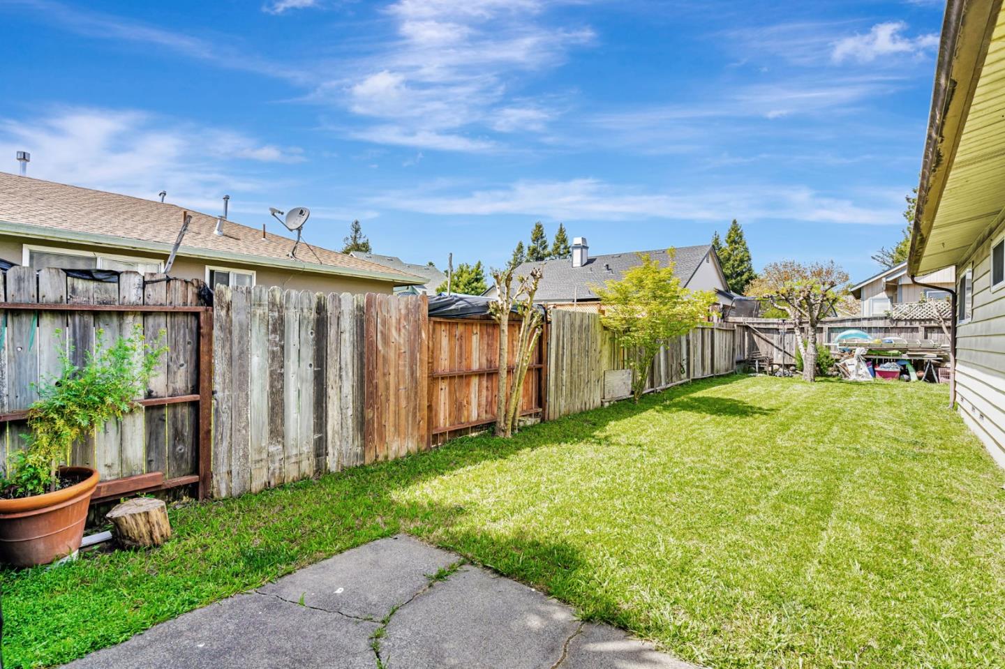 Detail Gallery Image 19 of 20 For 1656 Dutton Ave, Santa Rosa,  CA 95407 - – Beds | – Baths