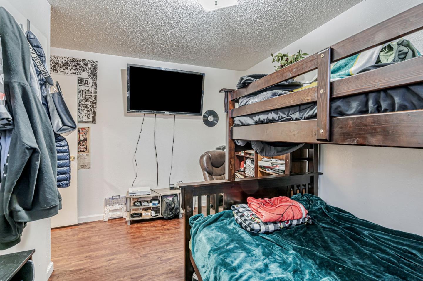 Detail Gallery Image 7 of 20 For 1656 Dutton Ave, Santa Rosa,  CA 95407 - – Beds | – Baths