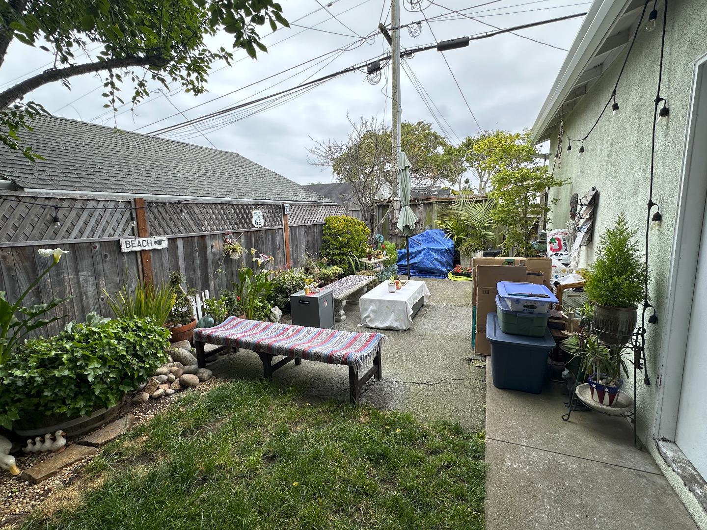 Detail Gallery Image 3 of 13 For 609 Congress Ave, Pacific Grove,  CA 93950 - – Beds | – Baths