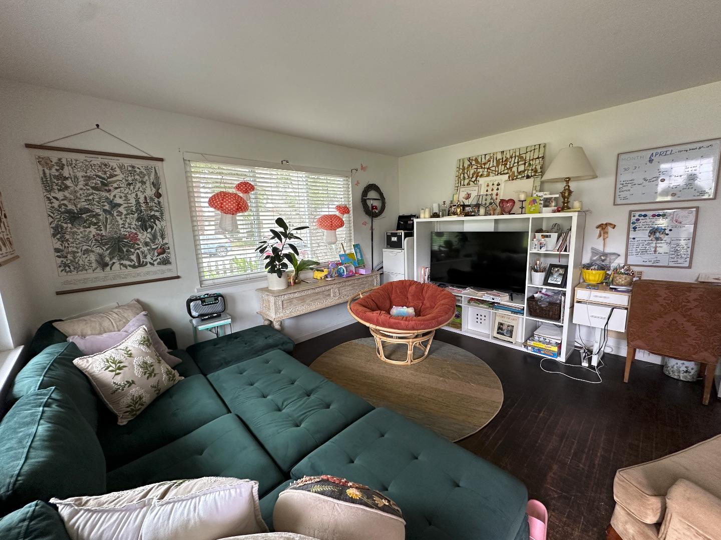Detail Gallery Image 8 of 13 For 609 Congress Ave, Pacific Grove,  CA 93950 - – Beds | – Baths