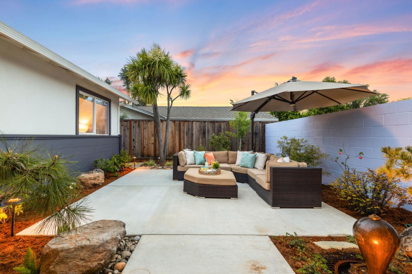 Detail Gallery Image 3 of 27 For 6567 Camden Ave, San Jose,  CA 95120 - 3 Beds | 2 Baths