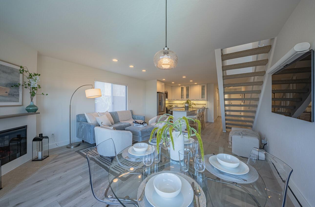 Detail Gallery Image 17 of 45 For 125 Surf Way #438,  Monterey,  CA 93940 - 2 Beds | 2 Baths