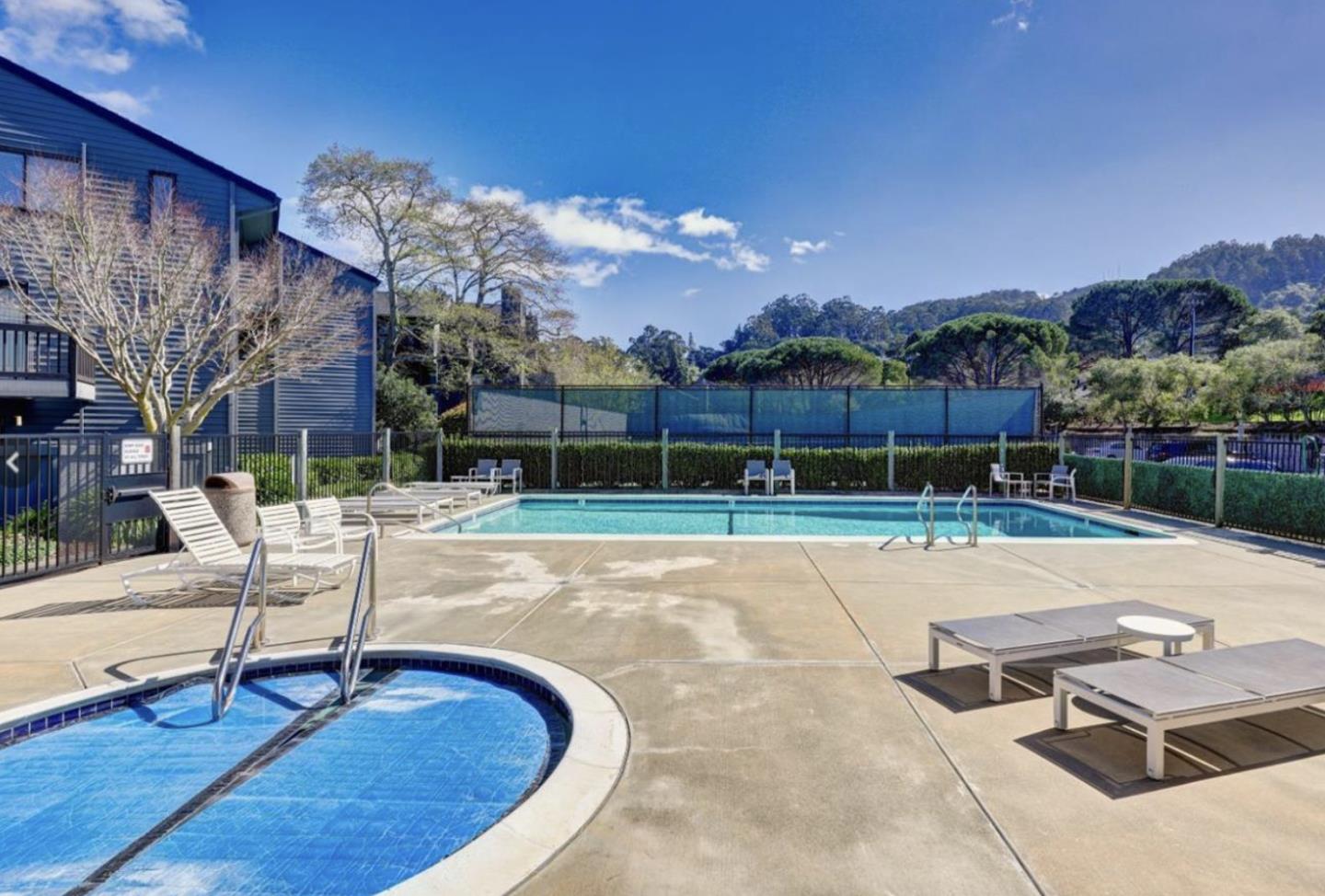Detail Gallery Image 18 of 18 For 130 Cypress Pl, Sausalito,  CA 94965 - 1 Beds | 1 Baths