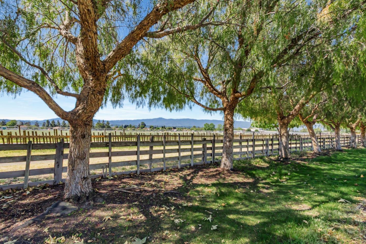 Detail Gallery Image 35 of 36 For 5360 Colony Park Cir, San Jose,  CA 95123 - 2 Beds | 1 Baths