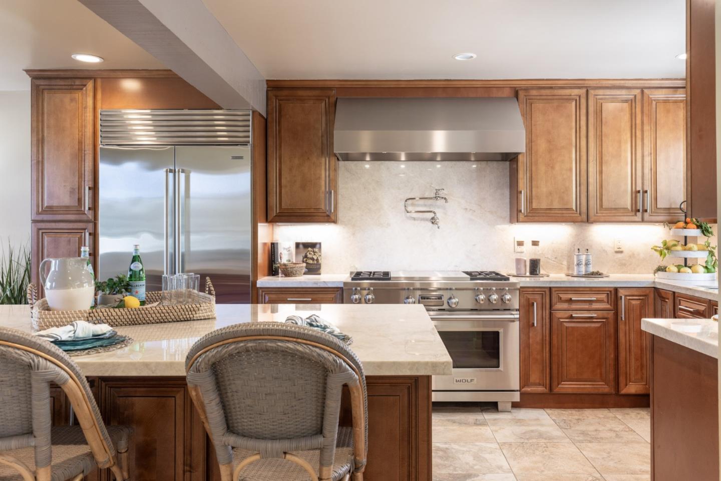 Detail Gallery Image 11 of 26 For 9685 Sycamore Ct, Carmel Valley,  CA 93923 - 3 Beds | 3/1 Baths