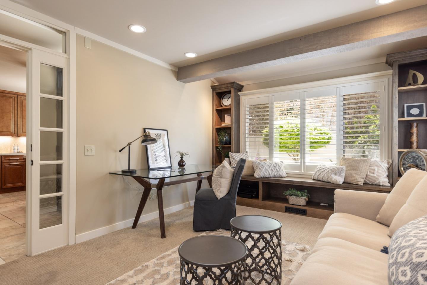 Detail Gallery Image 12 of 26 For 9685 Sycamore Ct, Carmel Valley,  CA 93923 - 3 Beds | 3/1 Baths