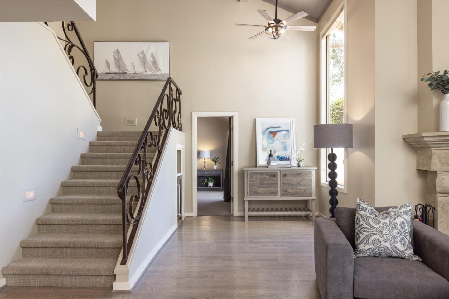 Detail Gallery Image 14 of 26 For 9685 Sycamore Ct, Carmel Valley,  CA 93923 - 3 Beds | 3/1 Baths