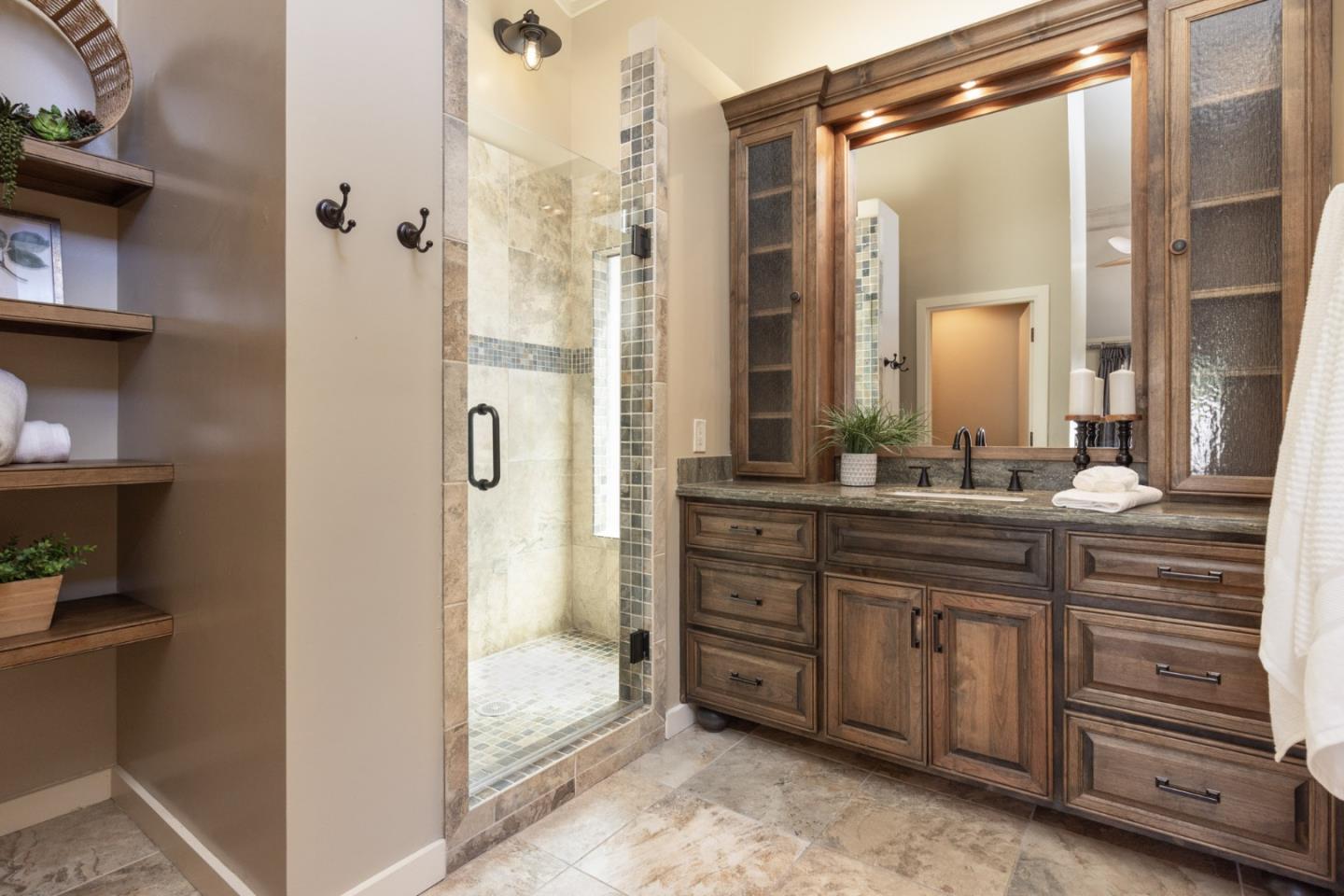 Detail Gallery Image 15 of 26 For 9685 Sycamore Ct, Carmel Valley,  CA 93923 - 3 Beds | 3/1 Baths