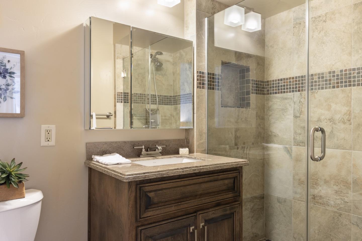 Detail Gallery Image 20 of 26 For 9685 Sycamore Ct, Carmel Valley,  CA 93923 - 3 Beds | 3/1 Baths