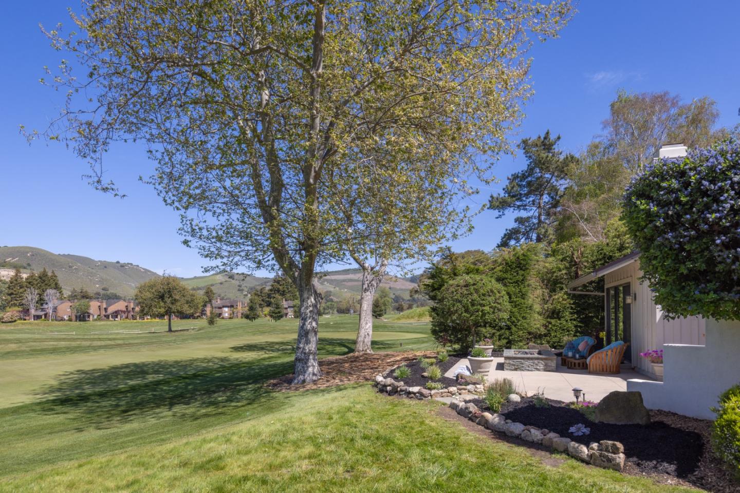 Detail Gallery Image 21 of 26 For 9685 Sycamore Ct, Carmel Valley,  CA 93923 - 3 Beds | 3/1 Baths